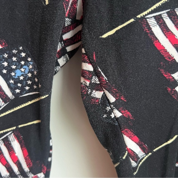 LuLaRoe American Flag & Statue of Liberty Legging Bundle - OS - Picture 12 of 15
